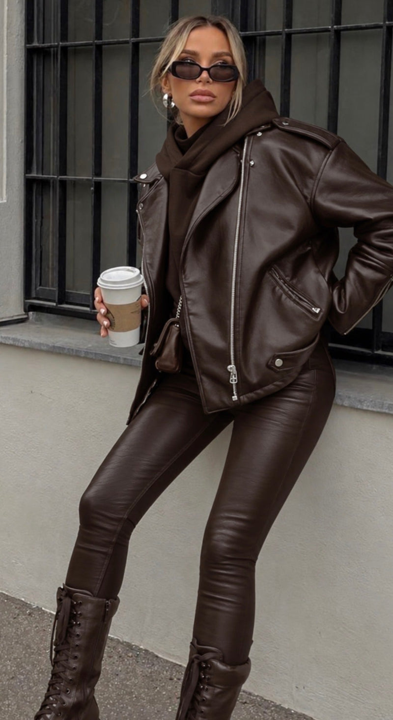 Leren legging combineren: 5 stijlvolle outfits |Stijl Studio