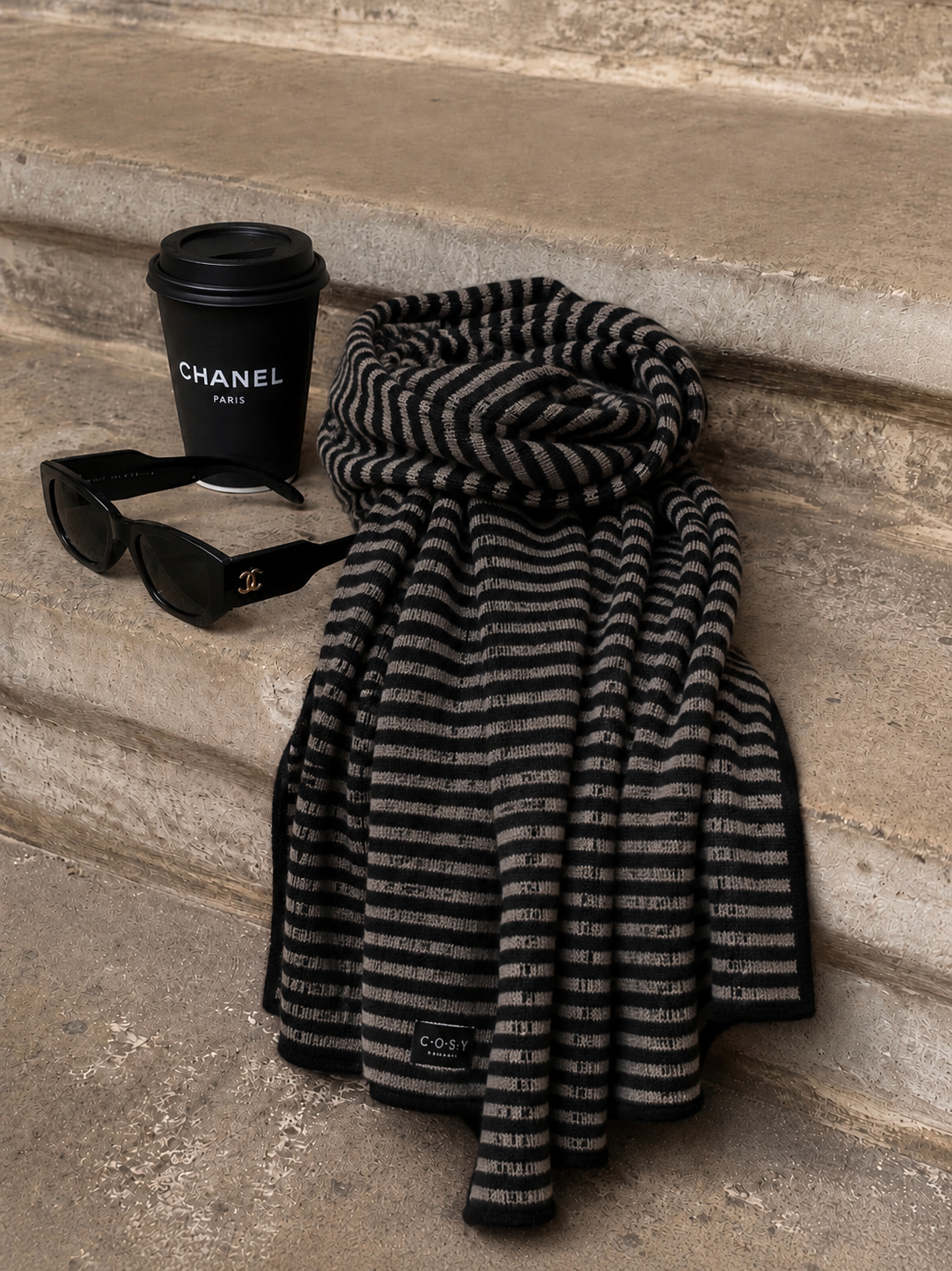 SJAALMANIA Cosy Chic sjaal  stripes solid black / chocolate